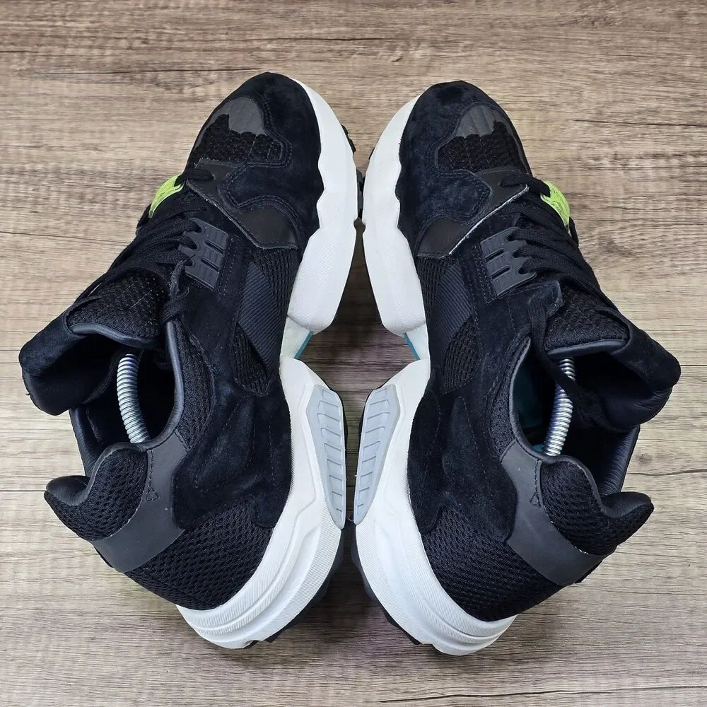 Adidas ZX Torsion Core Black Men's Size 13  Black White Sneakers (EE4805)